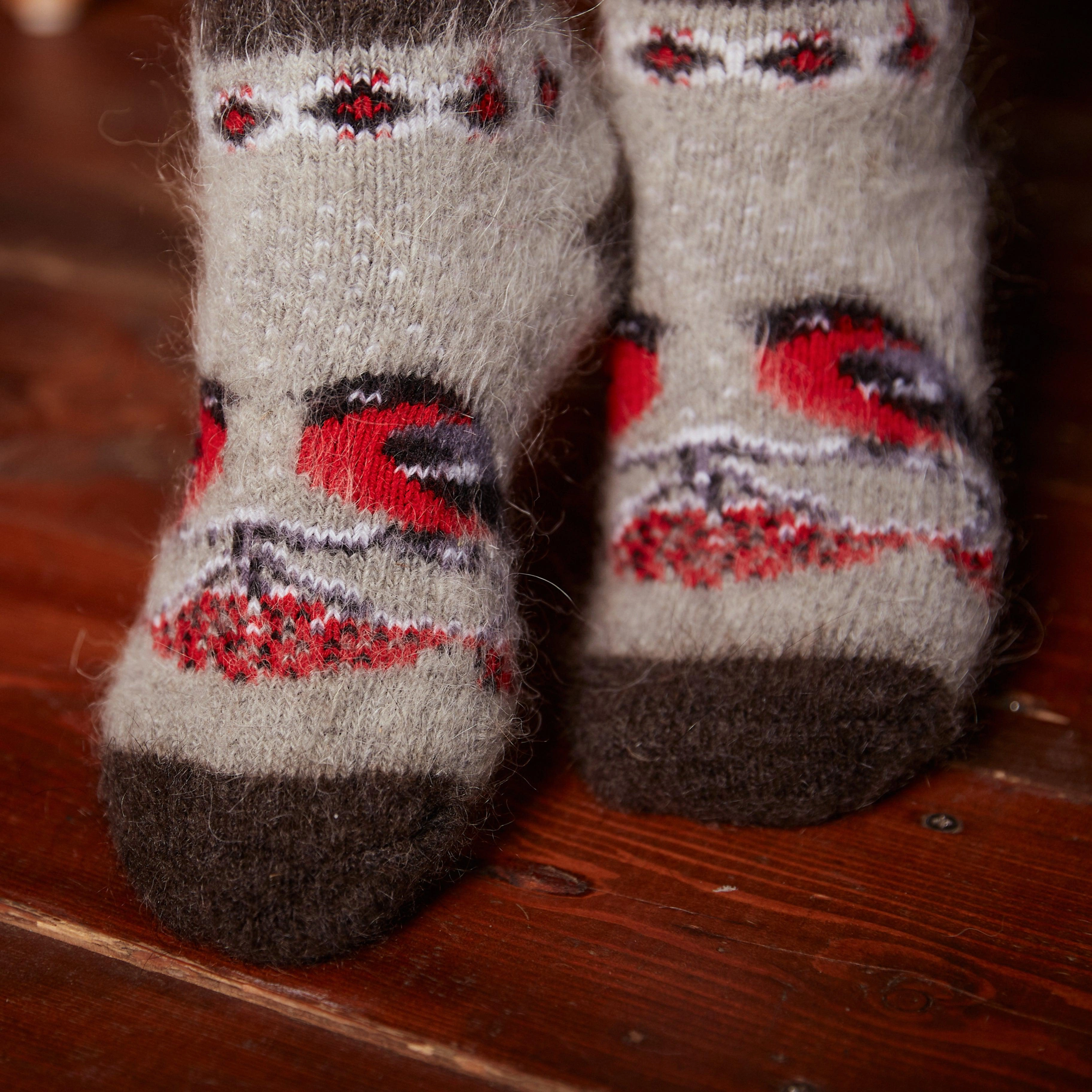 Cozy Bird & Berry Wool Socks: Unisex Comfort for Everyday Wear.